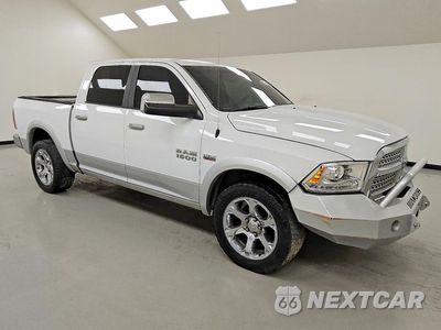 Czwarte zdjęcie samochodu z boku: 2014 RAM 1500 LARAMIE VIN:1C6RR7NT5ES107153 - miniatura
