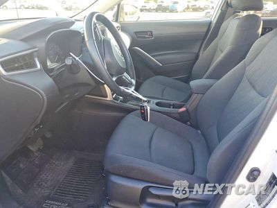 Zdjęcie 7 z 13 samochodu: 2023 TOYOTA COROLLA CROSS LE VIN:7MUBAABG0PV060007 - miniatura