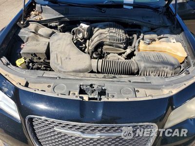 Zdjęcie 11 z 12 samochodu: 2016 CHRYSLER 300C VIN:2C3CCAEG1GH268923 - miniatura