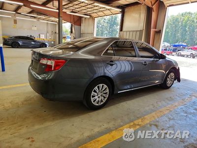 Trzecie zdjęcie samochodu z tyłu: 2013 TOYOTA CAMRY LE VIN:4T1BF1FK3DU238778 - miniatura