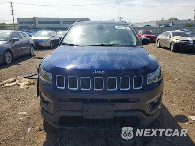 Piąte zdjęcie samochodu w środku: 2018 JEEP COMPASS LATITUDE VIN:3C4NJDBBXJT316146 - miniatura