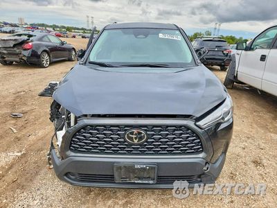 Piąte zdjęcie samochodu w środku: 2024 TOYOTA COROLLA CROSS L VIN:7MUAAAAG0RV085442 - miniatura
