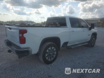 Trzecie zdjęcie samochodu z tyłu: 2024 CHEVROLET SILVERADO K2500 HEAVY DUTY LT VIN:1GC4YNE74RF366793 - miniatura
