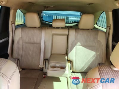 Zdjęcie 10 z 13 samochodu: 2019 TOYOTA HIGHLANDER LE PLUS VIN:5TDZZRFH0KS361596 - miniatura
