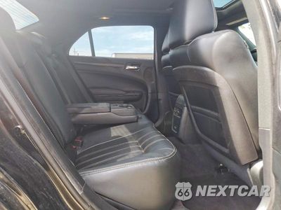 Zdjęcie 10 z 12 samochodu: 2016 CHRYSLER 300 S VIN:2C3CCAGG2GH283041 - miniatura