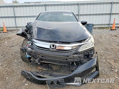 Piąte zdjęcie samochodu w środku: 2017 HONDA ACCORD SPORT VIN:1HGCR2F50HA029538 - miniatura