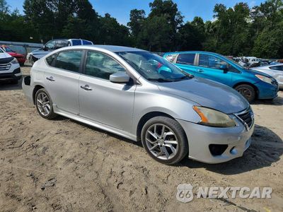 Czwarte zdjęcie samochodu z boku: 2014 NISSAN SENTRA SR VIN:3N1AB7APXEY233063 - miniatura
