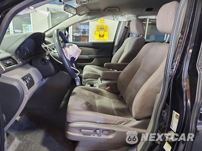 Zdjęcie 7 z 14 samochodu: 2016 HONDA ODYSSEY EX VIN:5FNRL5H48GB069808 - miniatura