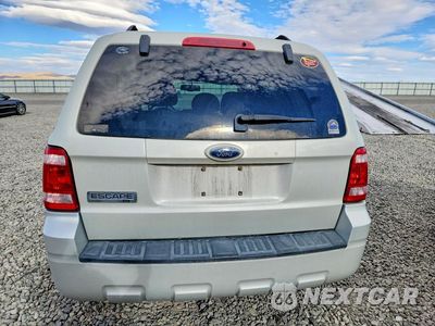 Zdjęcie 6 z 13 samochodu: 2008 FORD ESCAPE XLT VIN:1FMCU03178KD05982 - miniatura