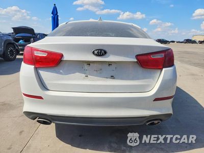 Zdjęcie 6 z 12 samochodu: 2015 KIA OPTIMA LX VIN:5XXGM4A70FG390790 - miniatura
