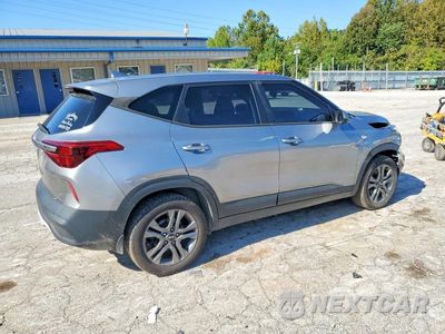 Trzecie zdjęcie samochodu z tyłu: 2021 KIA SELTOS LX VIN:KNDEPCAA1M7180628 - miniatura