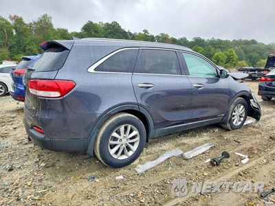 Trzecie zdjęcie samochodu z tyłu: 2016 KIA SORENTO LX V6 VIN:5XYPGDA59GG032803 - miniatura
