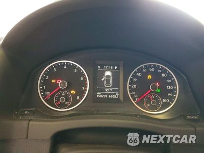 Zdjęcie 9 z 13 samochodu: 2010 VOLKSWAGEN TIGUAN S VIN:WVGAV9AX8AW530295 - miniatura