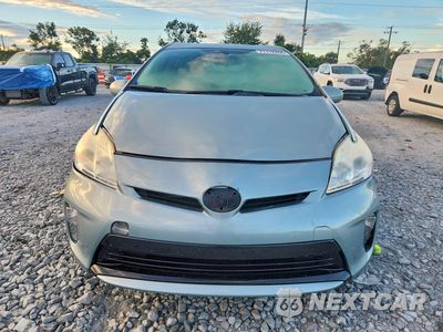 Piąte zdjęcie samochodu w środku: 2013 TOYOTA PRIUS THREE VIN:JTDKN3DU0D1645658 - miniatura