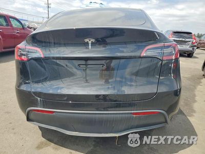 Zdjęcie 6 z 13 samochodu: 2025 TESLA MODEL Y VIN:7SAYGDED7SF219854 - miniatura