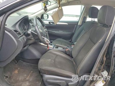 Zdjęcie 7 z 12 samochodu: 2019 NISSAN SENTRA S VIN:3N1AB7AP3KY205004 - miniatura