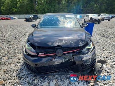 Piąte zdjęcie samochodu w środku: 2017 VOLKSWAGEN GTI S/SE VIN:3VW447AU9HM075060 - miniatura