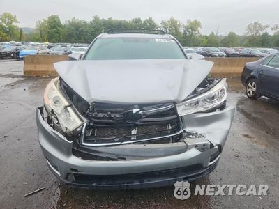 Piąte zdjęcie samochodu w środku: 2015 TOYT HIGHLANDER XLE VIN:5TDJKRFH8FS219388 - miniatura
