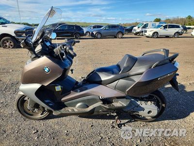 Trzecie zdjęcie samochodu z tyłu: 2015 BMW C650 GT VIN:WB1013402FZ663807 - miniatura