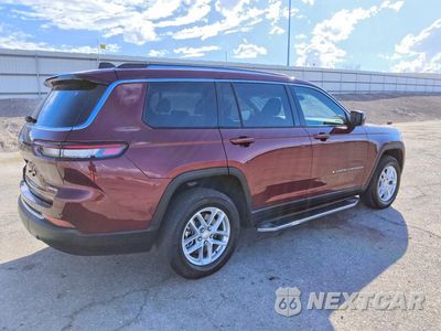 Trzecie zdjęcie samochodu z tyłu: 2024 JEEP GRAND CHEROKEE L LAREDO VIN:1C4RJKAG7R8921996 - miniatura