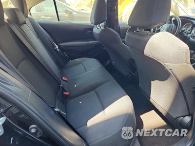 Zdjęcie 10 z 12 samochodu: 2022 TOYOTA COROLLA LE VIN:JTDEPMAE6NJ225043 - miniatura