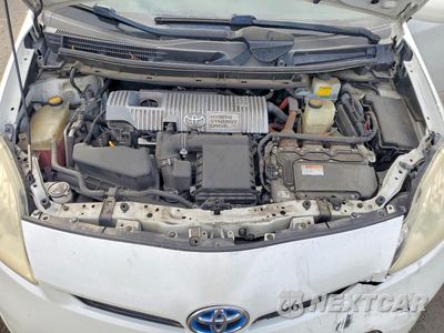 Zdjęcie 11 z 12 samochodu: 2013 TOYOTA PRIUS PERSONA SERIES SE VIN:JTDKN3DU8D1663437 - miniatura