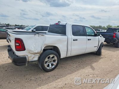 Trzecie zdjęcie samochodu z tyłu: 2025 RAM 1500 TRADESMAN VIN:1C6RREGP6SN756393 - miniatura
