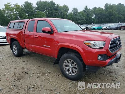 Czwarte zdjęcie samochodu z boku: 2016 TOYOTA TACOMA SR5 V6 VIN:5TFSZ5ANXGX023292 - miniatura
