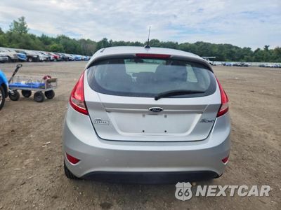 Zdjęcie 6 z 12 samochodu: 2013 FORD FIESTA SE VIN:3FADP4EJ0DM120122 - miniatura
