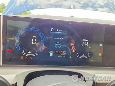 Zdjęcie 9 z 13 samochodu: 2025 HYUNDAI TUCSON SEL VIN:5NMJBCDE9SH530489 - miniatura