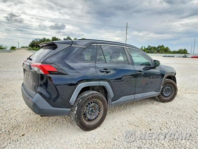 Trzecie zdjęcie samochodu z tyłu: 2020 TOYOTA RAV4 LE VIN:2T3H1RFV9LC055779 - miniatura