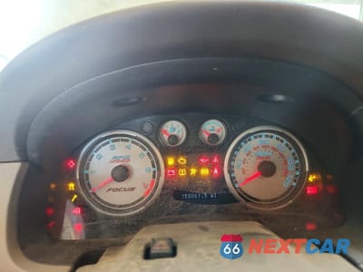 Zdjęcie 9 z 12 samochodu: 2011 FORD FOCUS SE VIN:1FAHP3FN4BW181368 - miniatura