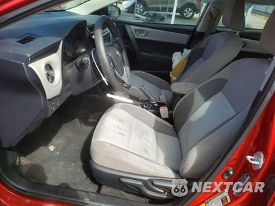 Zdjęcie 7 z 12 samochodu: 2017 TOYOTA COROLLA LE VIN:5YFBURHEXHP710512 - miniatura