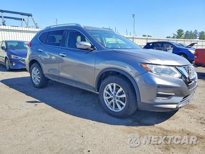Czwarte zdjęcie samochodu z boku: 2018 NISSAN ROGUE SV VIN:KNMAT2MV2JP607359 - miniatura