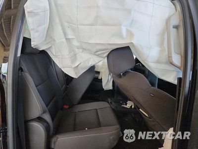 Zdjęcie 10 z 12 samochodu: 2018 CHEVROLET SILVERADO K1500 LT VIN:3GCUKREC5JG335495 - miniatura