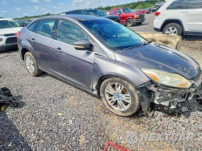 Czwarte zdjęcie samochodu z boku: 2012 FORD FOCUS SEL VIN:1FAHP3H25CL185239 - miniatura