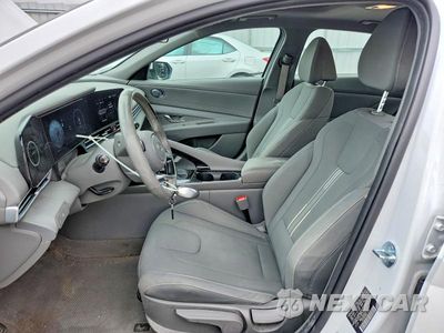 Zdjęcie 7 z 12 samochodu: 2025 HYUNDAI ELANTRA SEL VIN:KMHLS4DG2SU901738 - miniatura