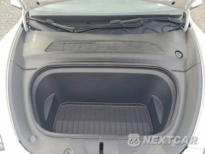Zdjęcie 12 z 13 samochodu: 2021 TESLA MODEL Y VIN:5YJYGDEE8MF202991 - miniatura