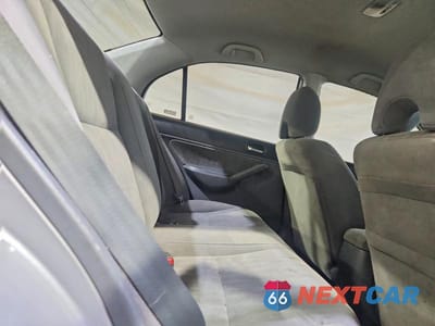 Zdjęcie 10 z 12 samochodu: 2003 HONDA CIVIC LX VIN:2HGES16683H546452 - miniatura