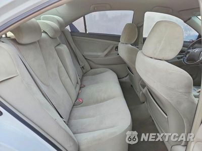 Zdjęcie 10 z 12 samochodu: 2010 TOYOTA CAMRY LE VIN:4TFBF3EK7AR019871 - miniatura
