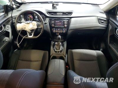 Zdjęcie 8 z 14 samochodu: 2017 NISSAN ROGUE SV VIN:JN8AT2MV1HW010143 - miniatura
