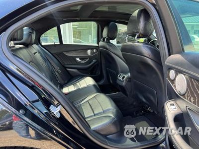 Zdjęcie 6 z 13 samochodu: 2015 MERCEDES-BENZ C 300 4MATIC VIN:55SWF4KB4FU052464 - miniatura