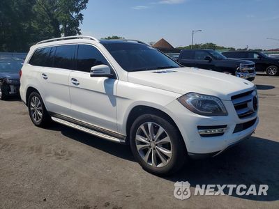 Czwarte zdjęcie samochodu z boku: 2014 MERCEDES-BENZ GL 450 4MATIC VIN:4JGDF7CE0EA323252 - miniatura