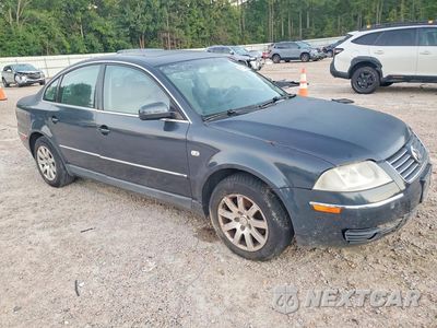 Czwarte zdjęcie samochodu z boku: 2003 VOLKSWAGEN PASSAT GLS VIN:WVWPD63B33P450756 - miniatura