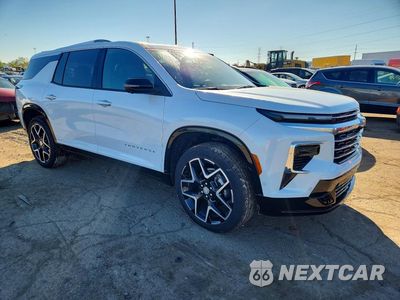 Czwarte zdjęcie samochodu z boku: 2026 CHEVROLET TRAVERSE HIGH COUNTRY VIN:1GNEVKKS5TJ342051 - miniatura