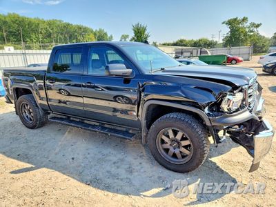 Czwarte zdjęcie samochodu z boku: 2017 GMC SIERRA K1500 SLT VIN:3GTU2NEJ8HG122672 - miniatura