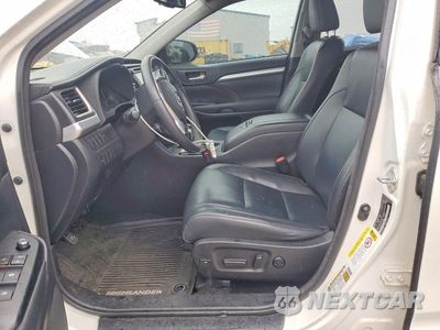 Zdjęcie 7 z 13 samochodu: 2015 TOYOTA HIGHLANDER XLE VIN:5TDKKRFH7FS109663 - miniatura