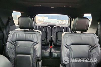 Zdjęcie 10 z 13 samochodu: 2017 FORD EXPLORER PLATINUM VIN:1FM5K8HT0HGC76142 - miniatura