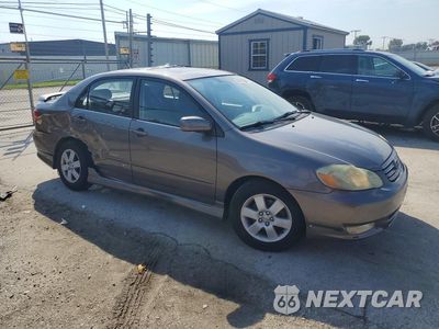 Czwarte zdjęcie samochodu z boku: 2003 TOYOTA COROLLA S VIN:1NXBR32E63Z042044 - miniatura