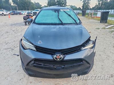 Piąte zdjęcie samochodu w środku: 2017 TOYOTA COROLLA LE VIN:5YFBURHEXHP622740 - miniatura